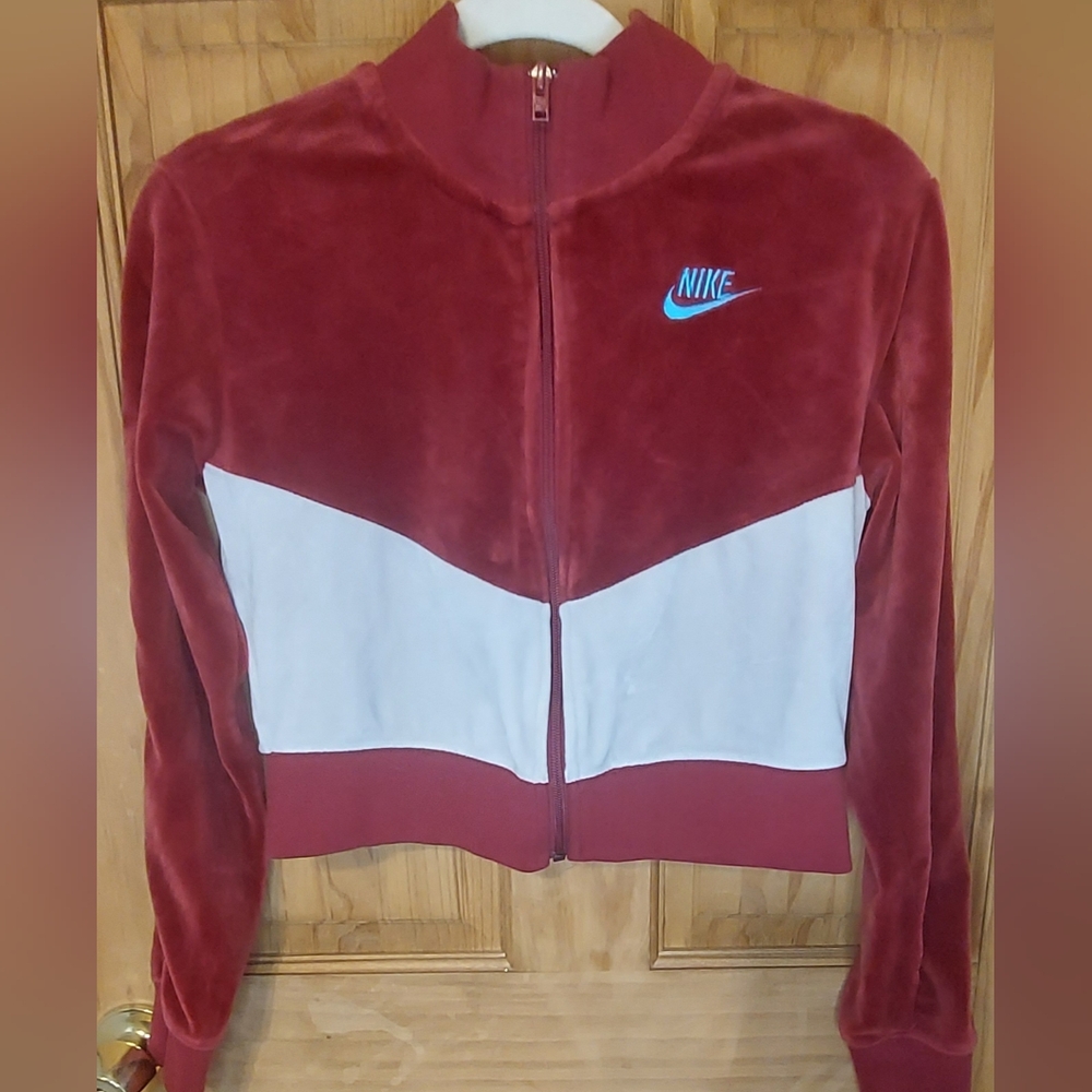 Nike Maroon and Cream Velour Embroidered Cropped Jacket Women's Size XS Y2K 90s - Picture 9 of 9